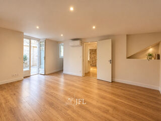  Appartement à louer 2 pièces 50 m²