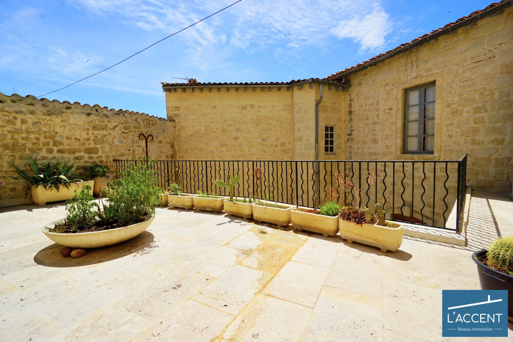 � vendre  Maison Saint-Gilles (30800)