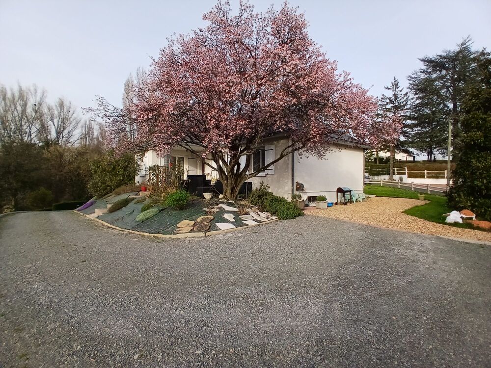 Vente Maison Maison 3 chabres 4000m² de terrain Montval-sur-loir