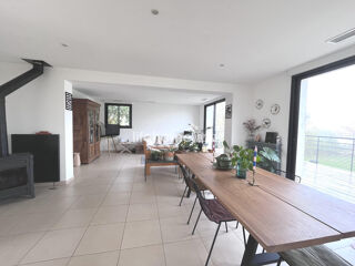  Maison � vendre 8 pi�ces 200 m�