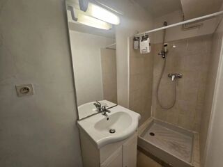  Appartement à louer 2 pièces 29 m²
