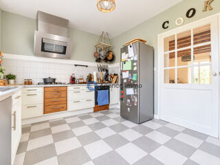  Maison à vendre 7 pièces 227 m²