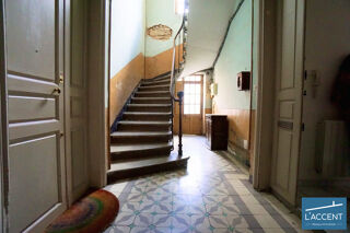  Immeuble � vendre 488 m�