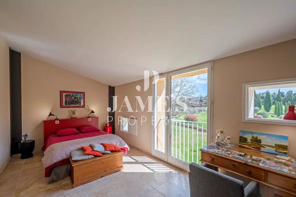 à vendre  Maison Saint-Rémy-de-Provence (13210)