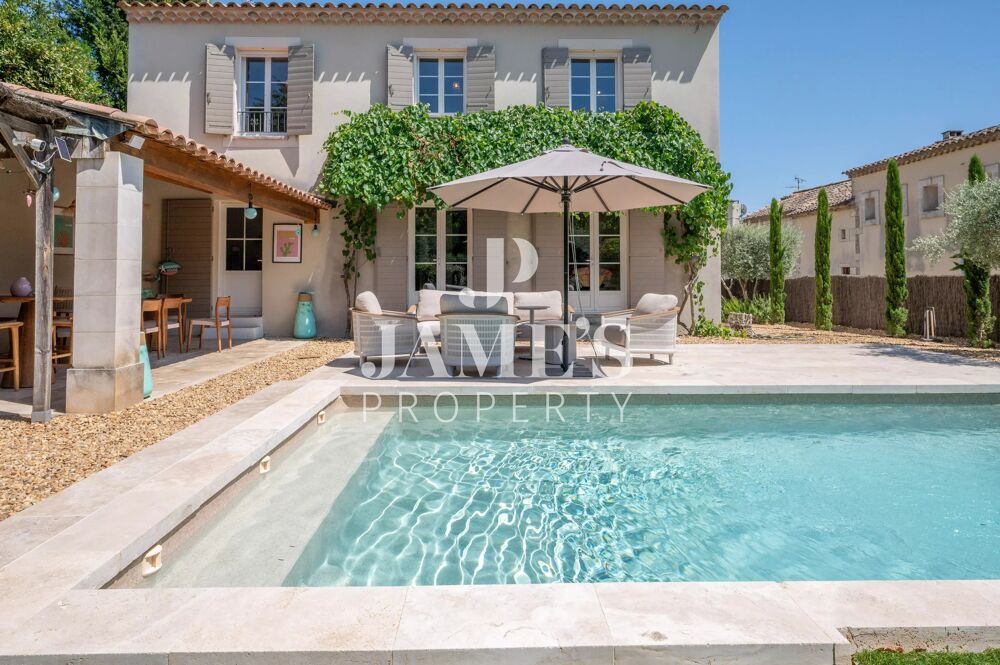 Vente Maison Maison avec piscine à pied du centre - Paradou Paradou
