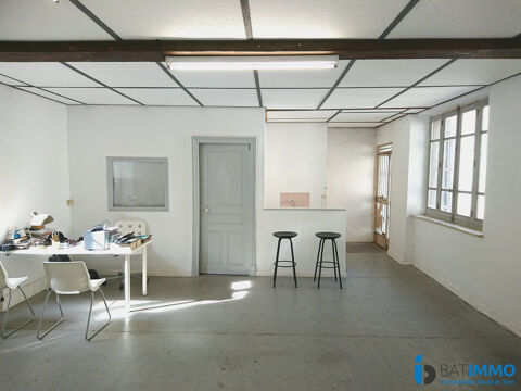 LOCAL DE 140 M² PROCHE CENTRE VILLE 60000 81200 Mazamet