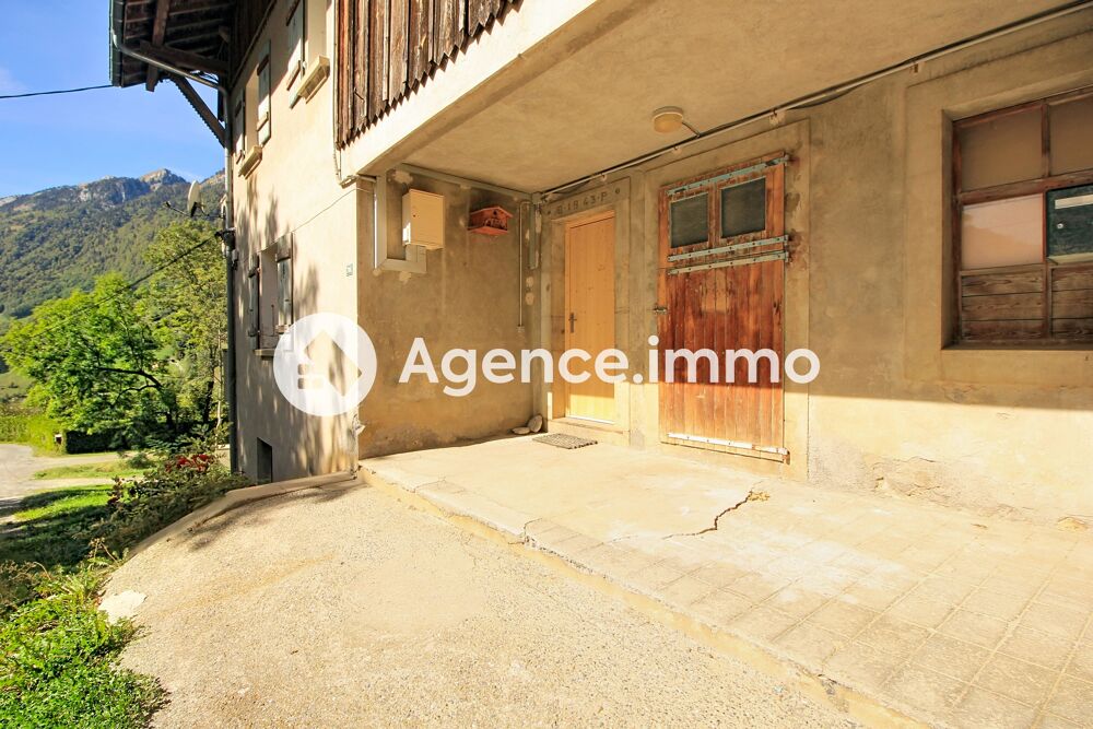 Vente Maison Ancienne ferme 1943 - 184,5 m² habitables - 2 logements - ENTREM Glieres val de borne