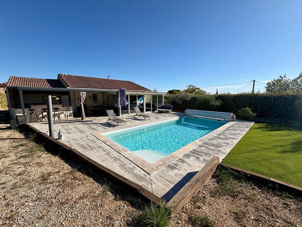 Vente Maison Maison de plain-pied avec piscine et studio indépendant Saint-sauveur-de-cruzières