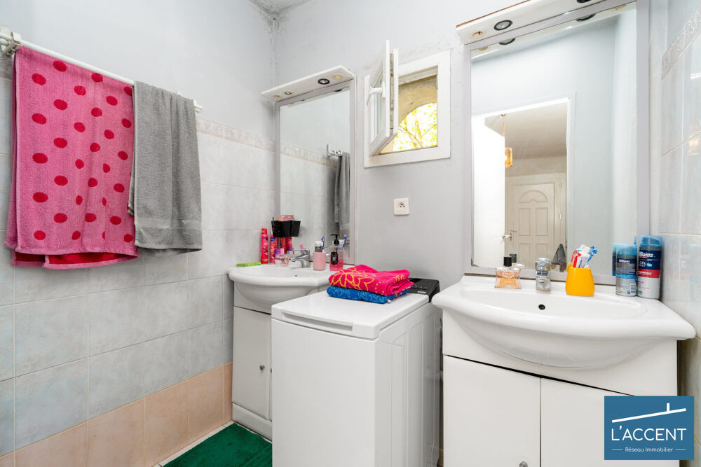 Vente Appartement T4 AVEC TERRASSE ET JARDIN Uchaud