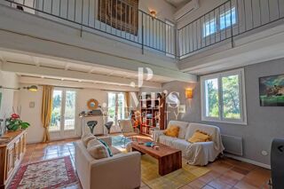  Maison à vendre 8 pièces 210 m²