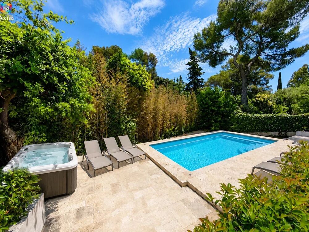Vente Villa Villa contemporaine avec piscine, jacuzzi et appartement indépen Fréjus