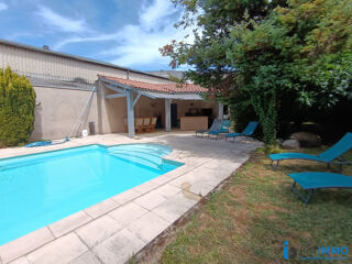  Maison � vendre 8 pi�ces 300 m�