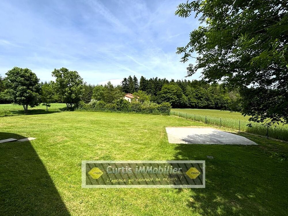 Location Maison Maison - 220m ² Saint-victor-malescours