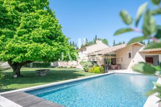  Maison � vendre 6 pi�ces 275 m�