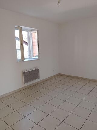  Appartement à louer 2 pièces 47 m²
