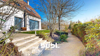  Villa � vendre 12 pi�ces 302 m�