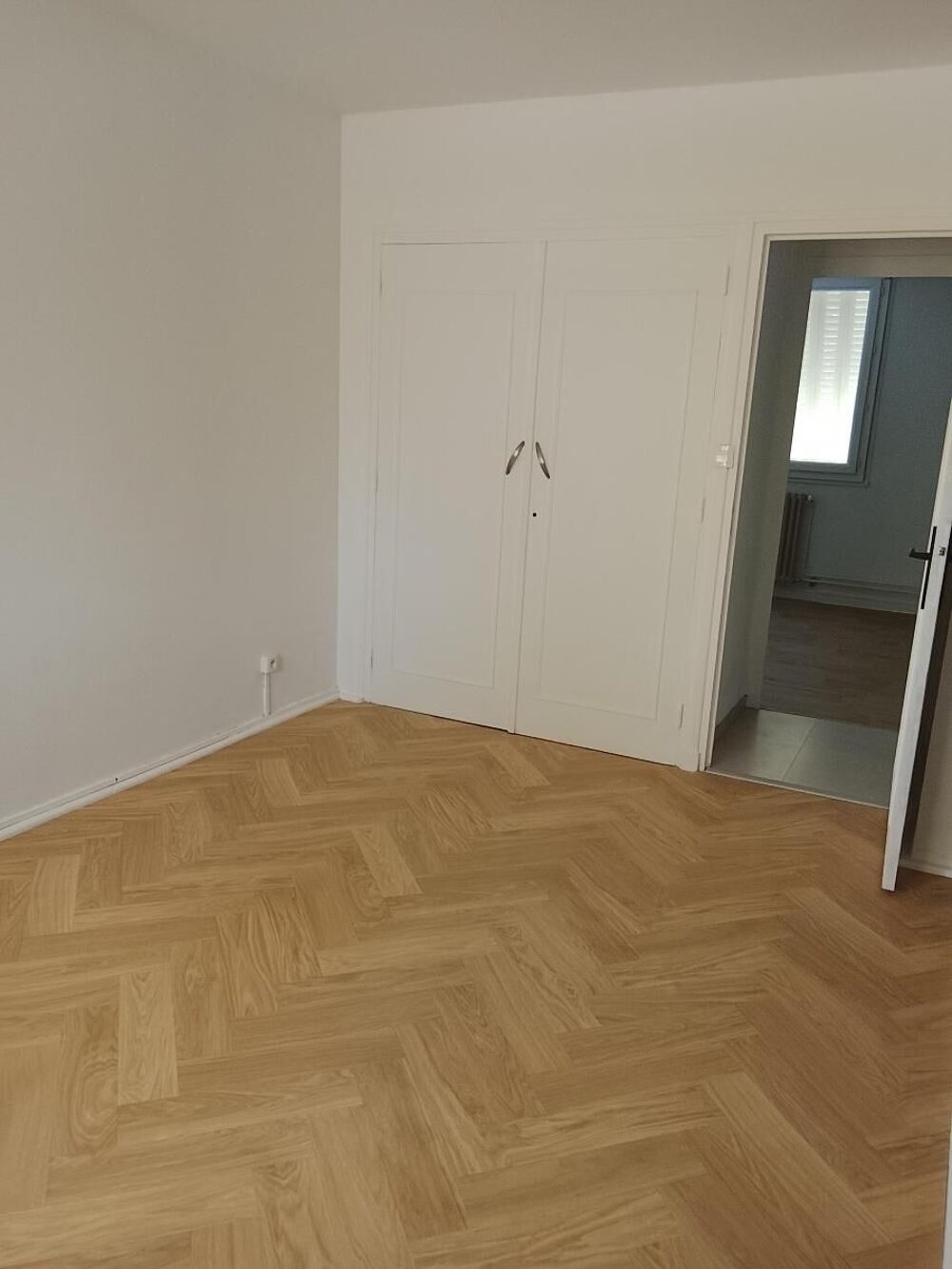 Location Appartement Location Appartement 74 m² à Miribel 910 ¤ CC /mois Miribel