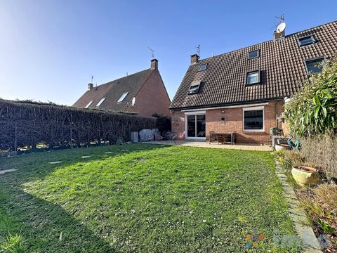   Maison semi individuelle, 4 chambres, jardin, garage et places d Maison - 5 pi�ce(s) - 84 m�