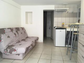  Immeuble à vendre 8 pièces 180 m²