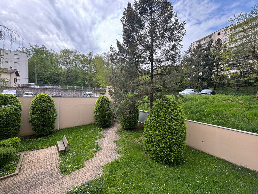 Vente Appartement TERRENOIRE APPARTEMENT F5 AVEC BALCON ET PARKING Saint-Étienne