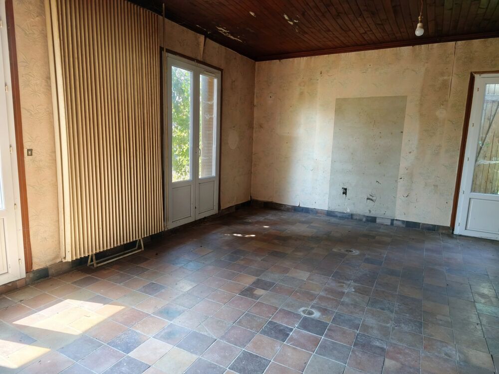 Maison de PLAIN-PIED à petit prix, 3 chambres.