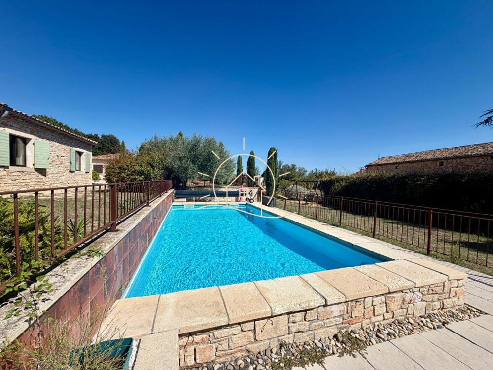 Vente Maison Charmante villa de plain-pied avec piscine à Orgnac-l'Aven Orgnac-l'aven
