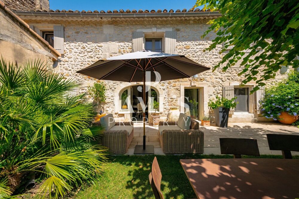 Mas de village avec mazet indépendant et piscine - Le Paradou