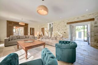  Maison 5 pi�ces 250 m� Saint-r�my-de-provence