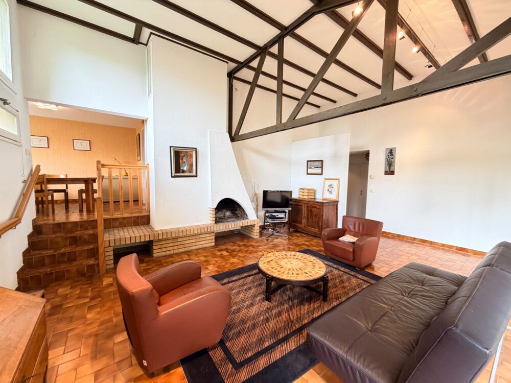 vente Maison - 8 pièce(s) - 190 m² Besançon (25000)