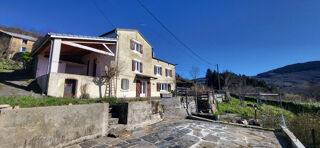 Vente Maison GRANDE MAISON AVEC BEAU JARDIN  DANS LA MONTAGNE NOIRE Cabrespine