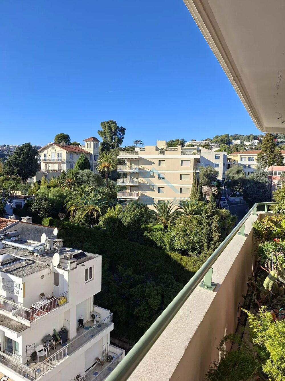 Vente Appartement Nice - Rue de france/Baumettes - 2 pièces avec terrasse de 15m² Nice
