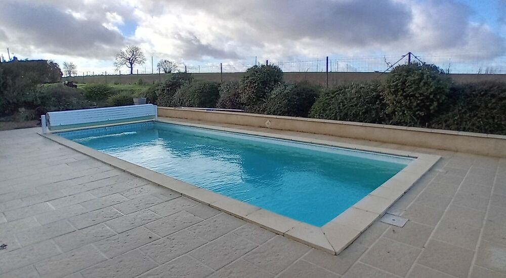 Villa de caractère en pierre rénovée avec piscine