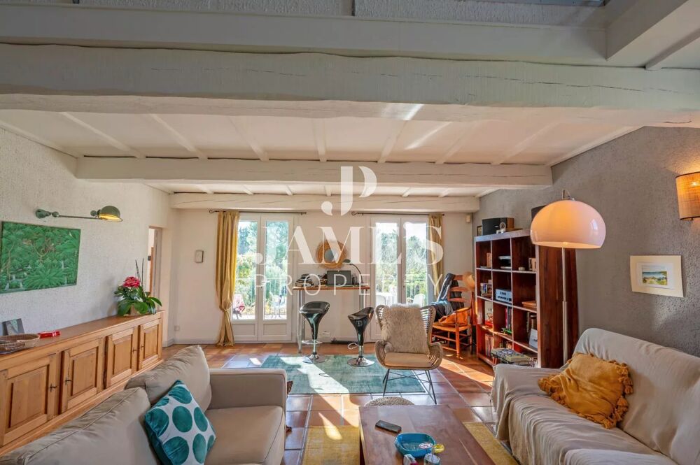 Vente Maison Maison en campagne  avec piscine - Fontvieille Fontvieille