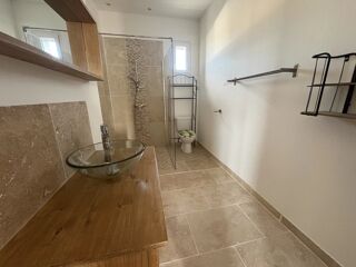  Loft à louer 3 pièces 183 m²
