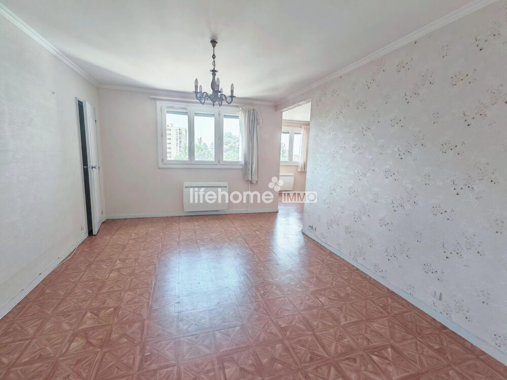 Bel appartement T4, cave, place parking