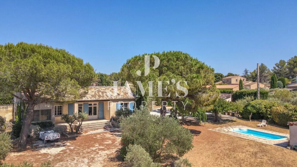 � vendre  Maison Fontvieille (13990)