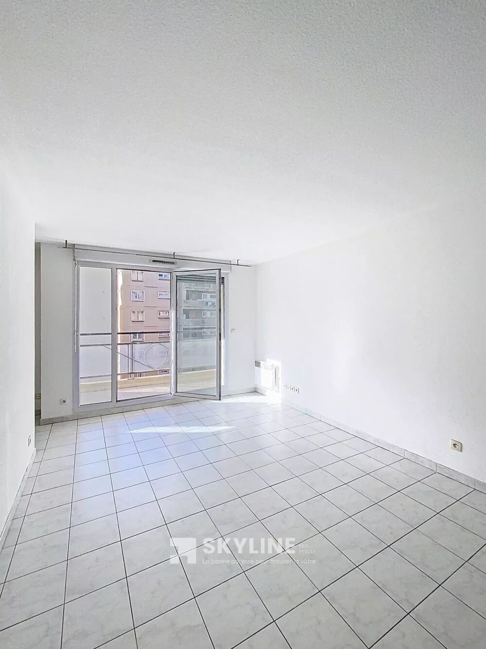 Vente Appartement Type 2 de 35, 86 m² avec balcon Marseille 5