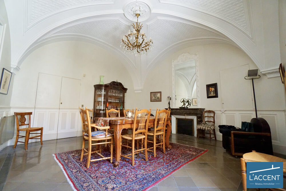 � vendre  Maison Saint-Gilles (30800)