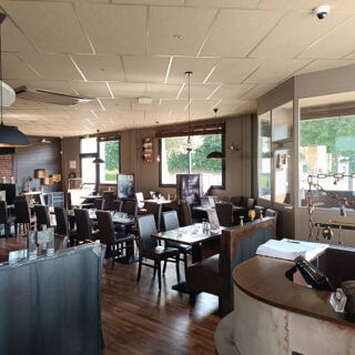  Immeuble � vendre 5 pi�ces 199 m�