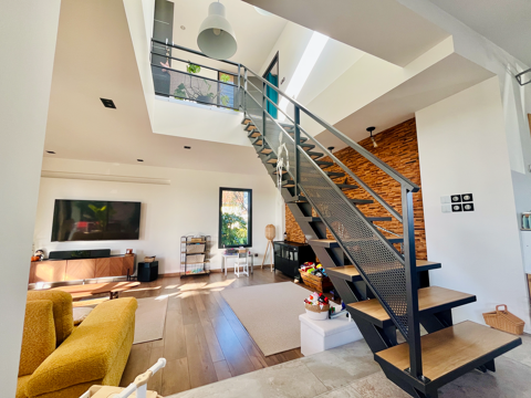   Vente Maison Maison - 6 pi�ce(s) - 179 m�