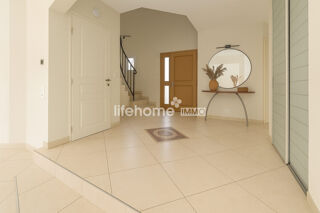  Villa � vendre 8 pi�ces 224 m�