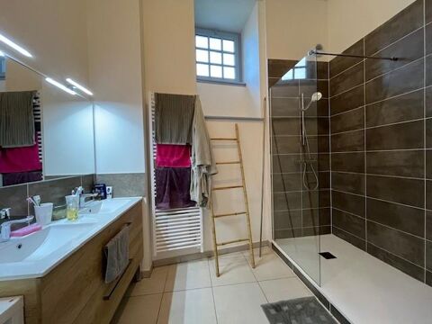  Appartement � louer 4 pi�ces 107 m�