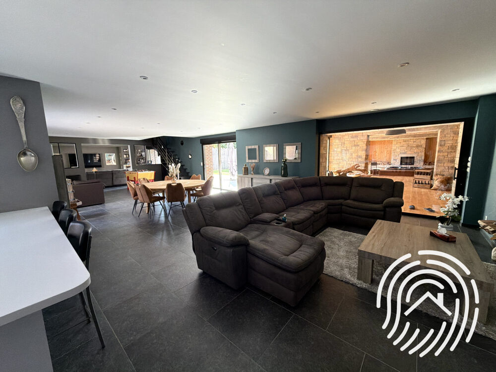à vendre  Villa Fenain (59179)