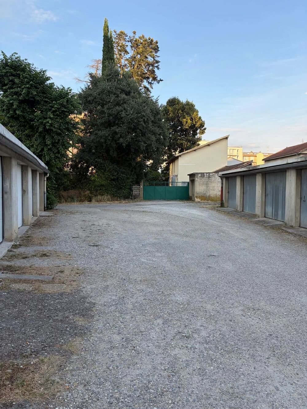vente Parking / Garage - 1 pièce(s) - 16 m² Romans-sur-Isère (26100)