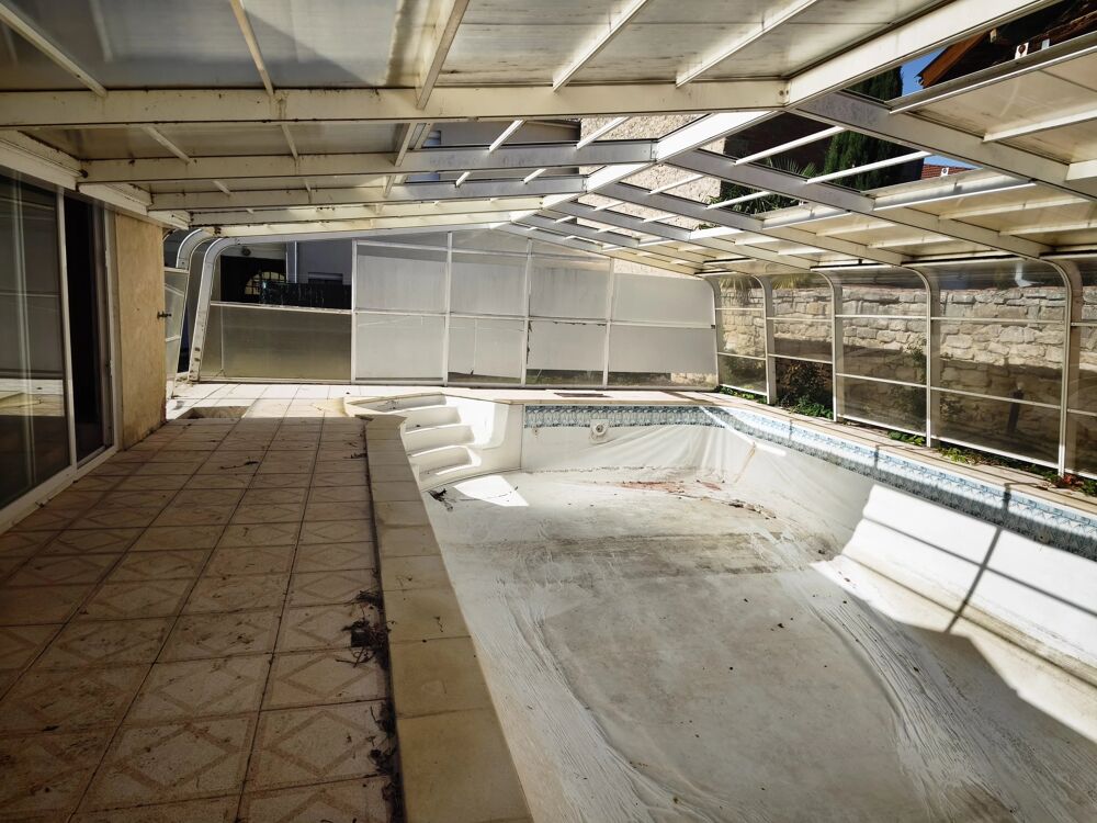 Grande Maison: 6 chambres + piscine.