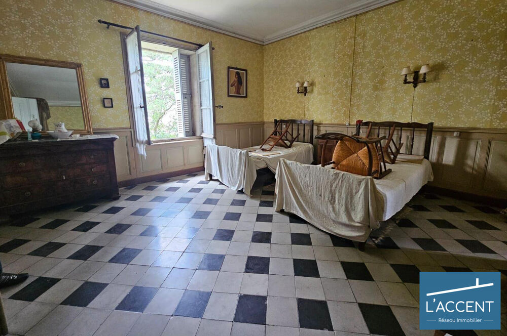Vente Maison Maison de Maître de 1872 à rénover – 315 m² – Terrain 3 Comps