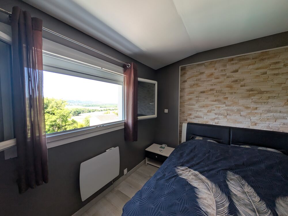 � vendre  Maison Saint-Chef (38890)