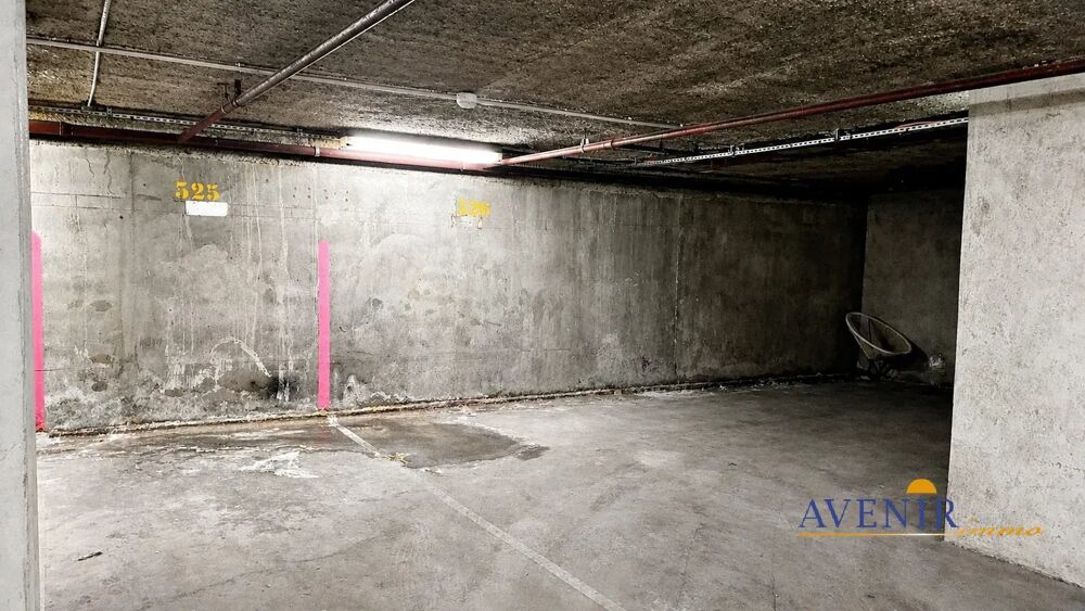 Location Parking/Garage STATIONNEMENT DOUBLE à Marseille 6ème Préfecture Marseille 6