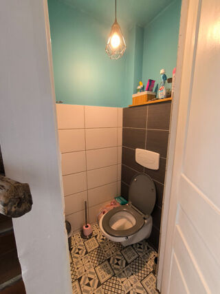  Appartement à louer 3 pièces 65 m²