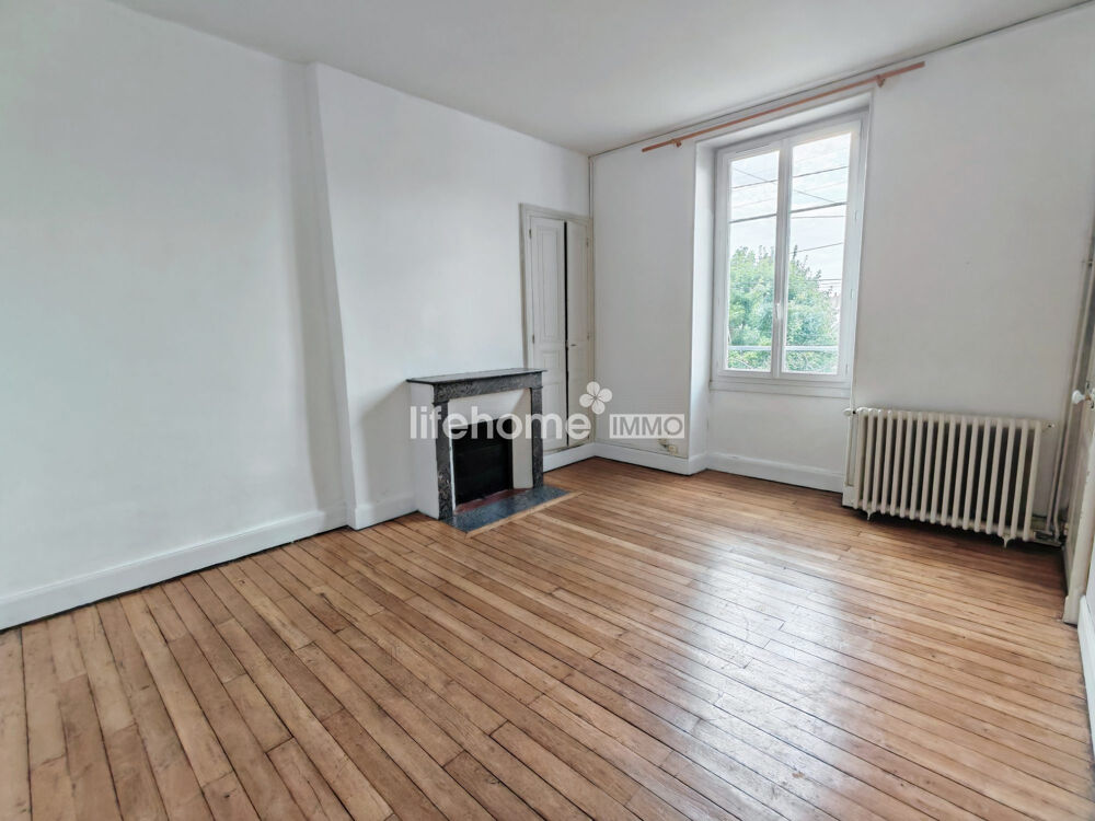 Grande maison de ville, jardin, garage, cave